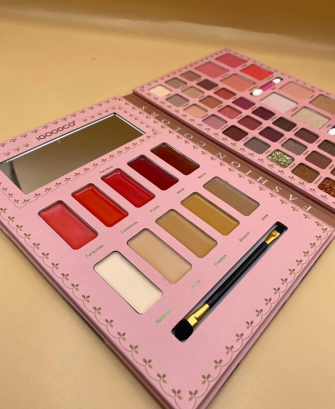 Igoodco Multi purpose makeup palette