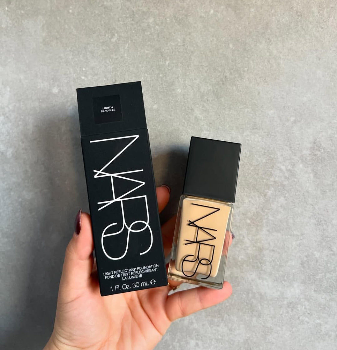 NARS Light Reflecting Foundation