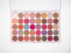 MR 40 Color Eyeshadow Palette