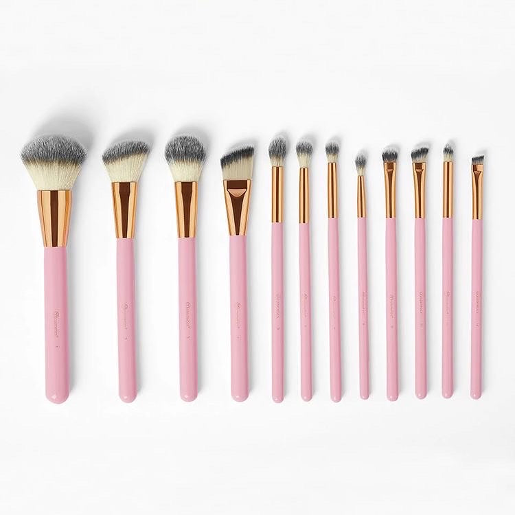BH Cosmetics - Studded Elegance 12 Piece Brush Set with a Brush Stand