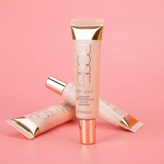 O.TWO.O Rose Gold High Light Luminescent Complexion Enhancer