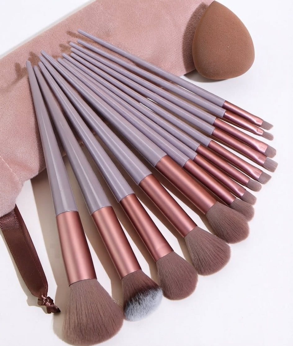 Fix+ 13 piece brush set with beauty blender
