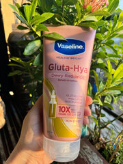 Vaseline - Dewy Radiance Gluta-HYA Lotion Serum Burst - 330ml