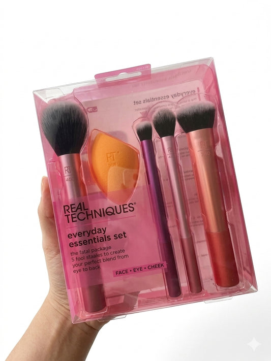 Real Techniques Everyday Essentials Brush Set